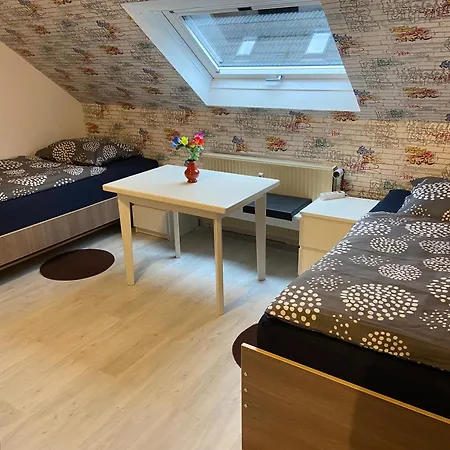 Guest house Grosszuegige Monteurzimmer-wohnung Naehe Hannover